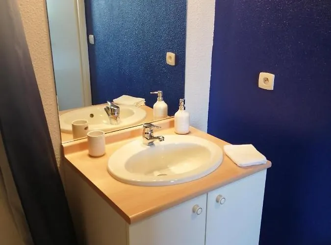 Le Cocon De Marie,piscine, Balcon, Parking Gratuit, Baignoire