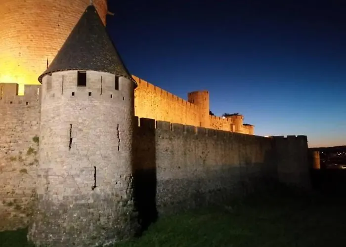 Apartman Le Cocon De Marie,piscine, Balcon, Parking Gratuit, Baignoire Carcassone