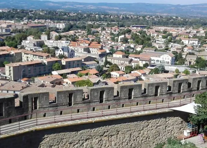 Apartman Le Cocon De Marie,piscine, Balcon, Parking Gratuit, Baignoire Carcassone